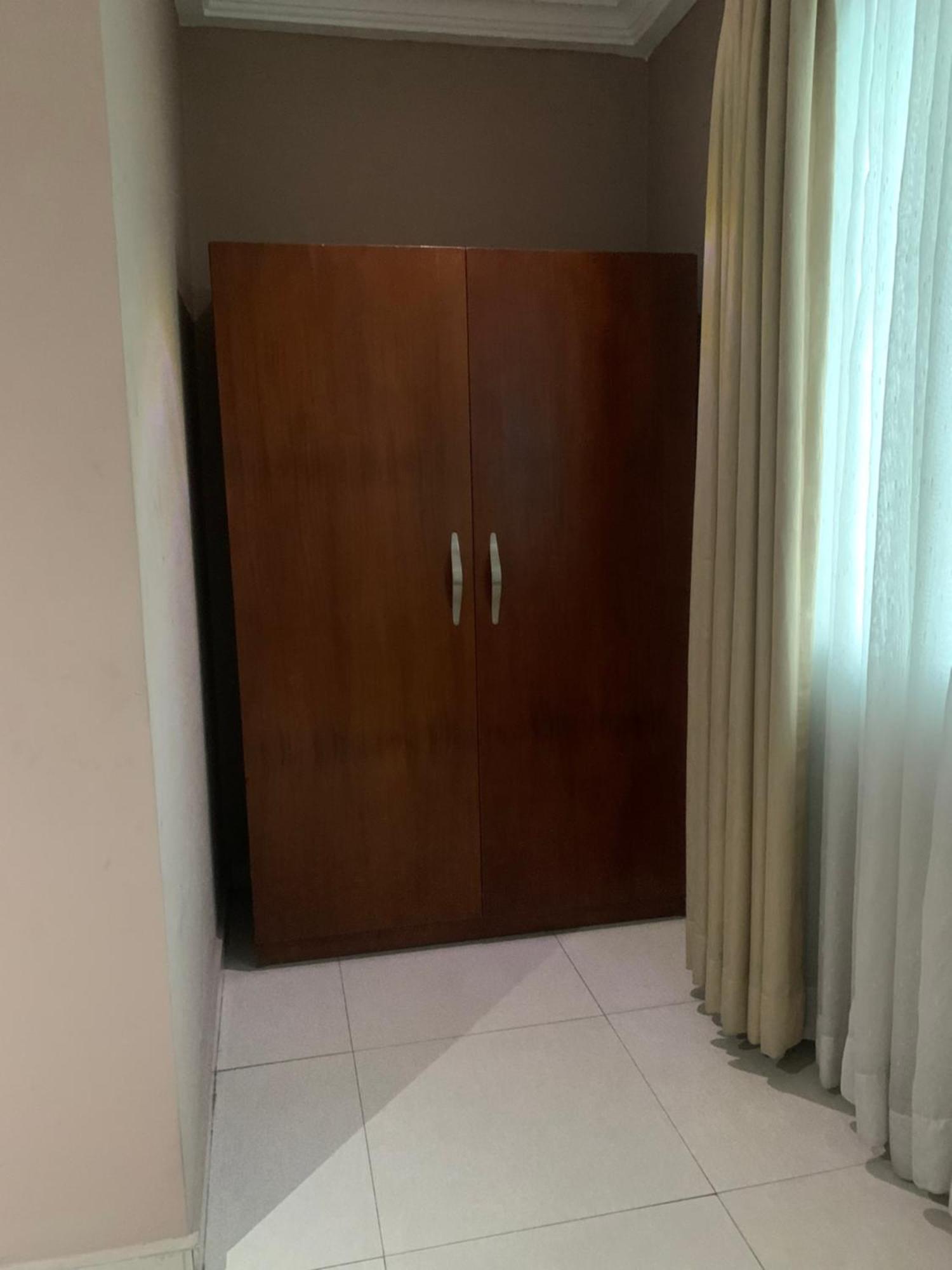 Manjaro Suites Accra Bagian luar foto