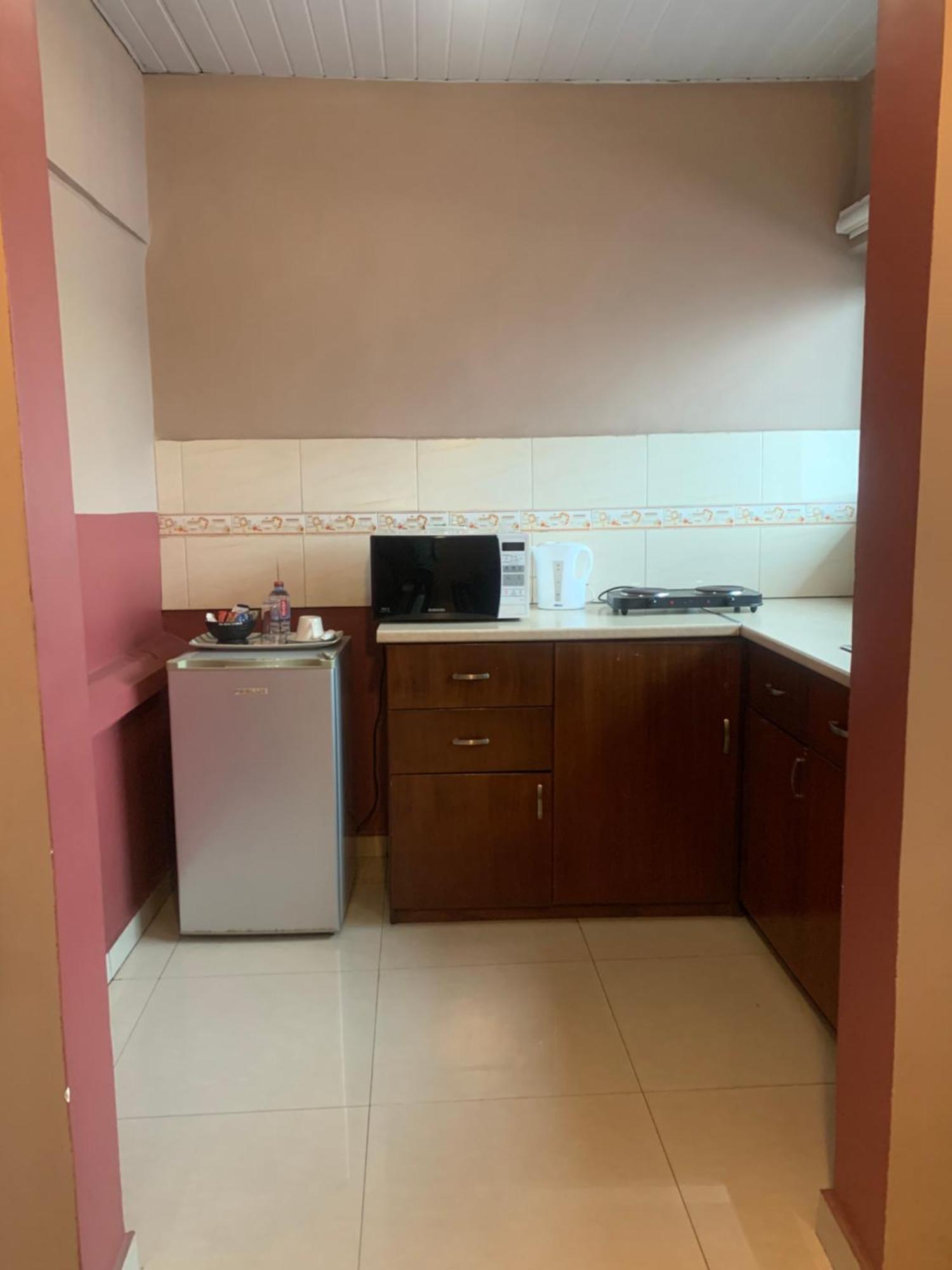 Manjaro Suites Accra Bagian luar foto