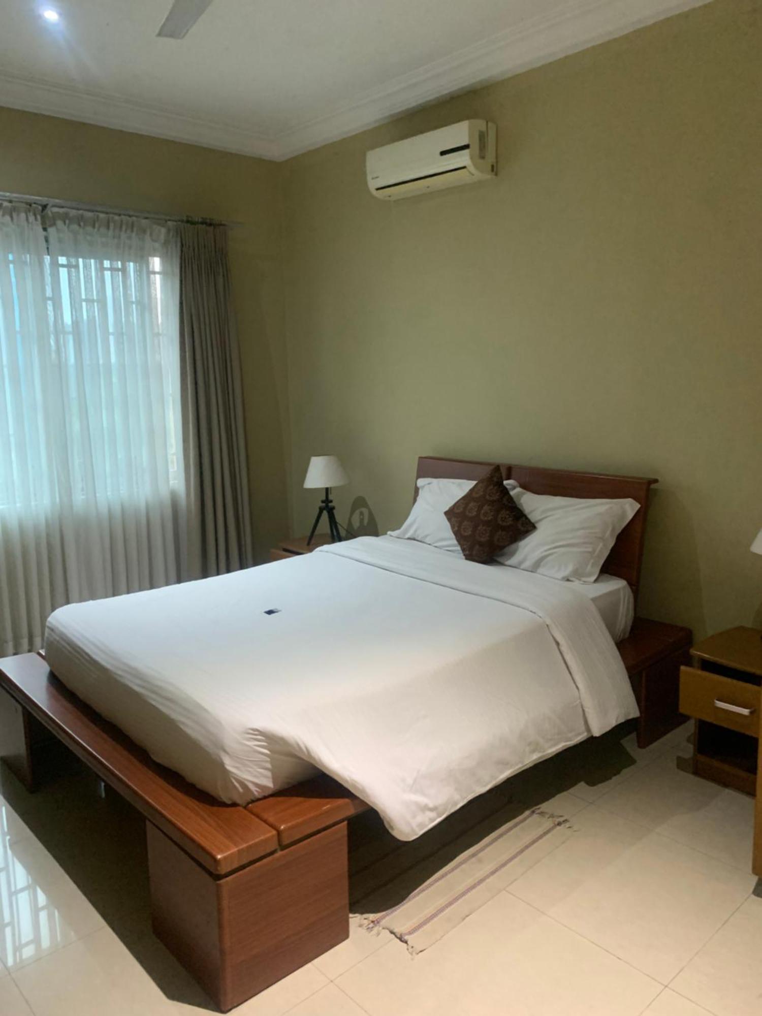 Manjaro Suites Accra Bagian luar foto